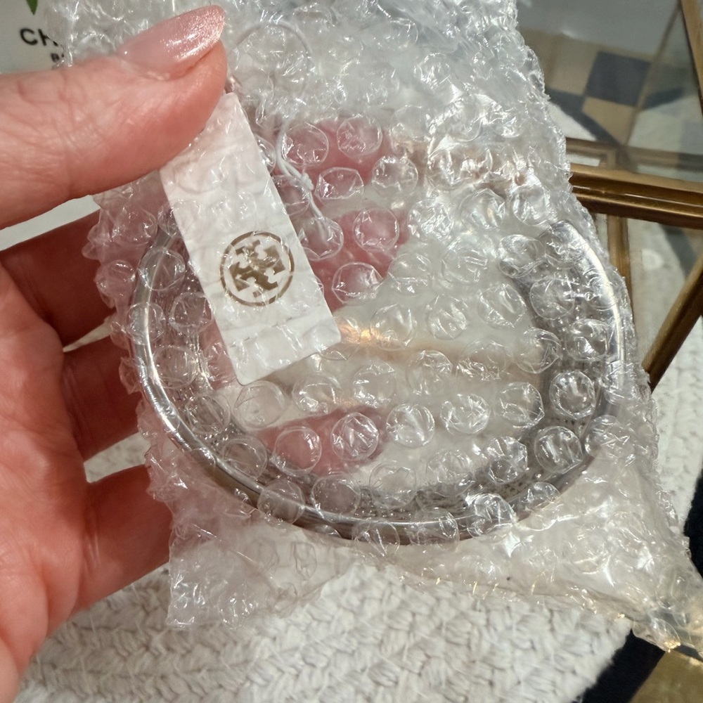 Tory Burch Miller logo large cuff bracelet in silver - NWT - Picture 5 of 5